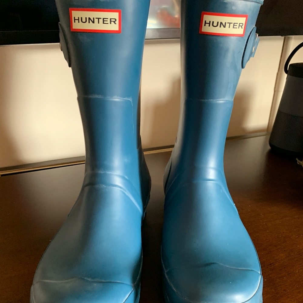 Low blue matte hunter rainboots